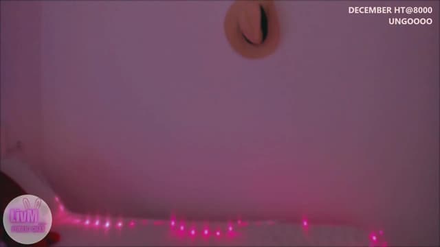 Gallery image thumbnail from LivM_'s myfreecams stream on, 12/23/2025, 09:43 image 5 of 20