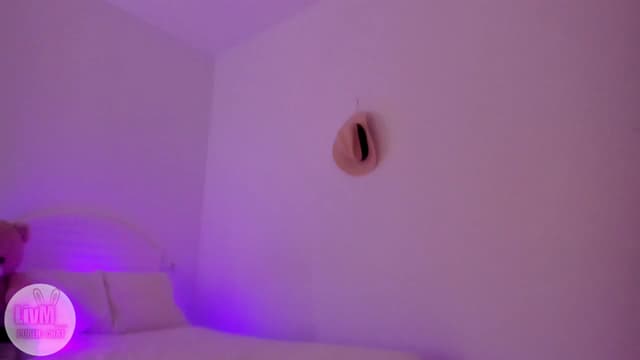 Gallery image thumbnail from LivM_'s myfreecams stream on, 01/30/2026, 09:14 image 12 of 20