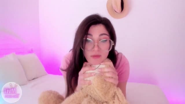 Gallery image thumbnail from LivM_'s myfreecams stream on, 01/31/2026, 10:58 image 8 of 20