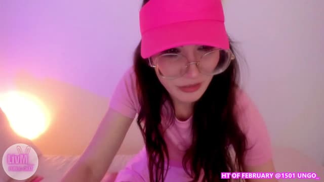 Gallery image thumbnail from LivM_'s myfreecams stream on, 02/22/2026, 10:01 image 8 of 20