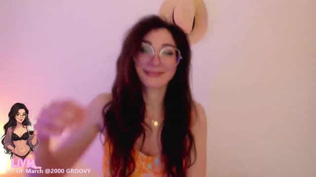 Gallery image thumbnail from LivM_'s myfreecams stream on, 03/08/2026, 10:27 image 16 of 20