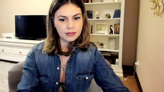 Gallery image thumbnail from Lu126's myfreecams stream on, 03/13/2023, 05:02 image 6 of 20