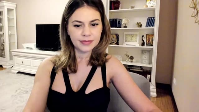 Gallery image thumbnail from Lu126's myfreecams stream on, 03/18/2023, 04:23 image 18 of 20