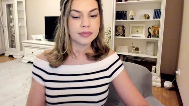 Gallery image thumbnail from Lu126's myfreecams stream on, 04/19/2023, 03:55 image 5 of 20