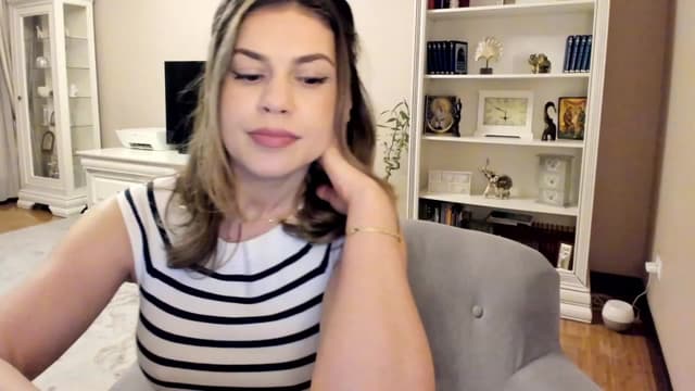 Gallery image thumbnail from Lu126's myfreecams stream on, 04/19/2023, 03:55 image 7 of 20