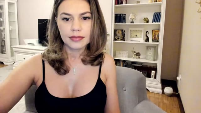 Gallery image thumbnail from Lu126's myfreecams stream on, 04/26/2023, 03:35 image 4 of 20