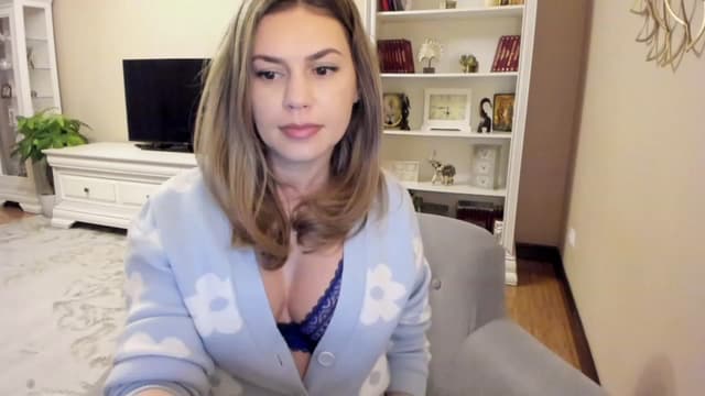 Gallery image thumbnail from Lu126's myfreecams stream on, 11/08/2023, 04:24 image 2 of 20