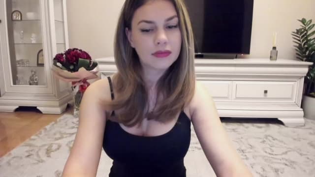Gallery image thumbnail from Lu126's myfreecams stream on, 12/13/2023, 04:46 image 11 of 20