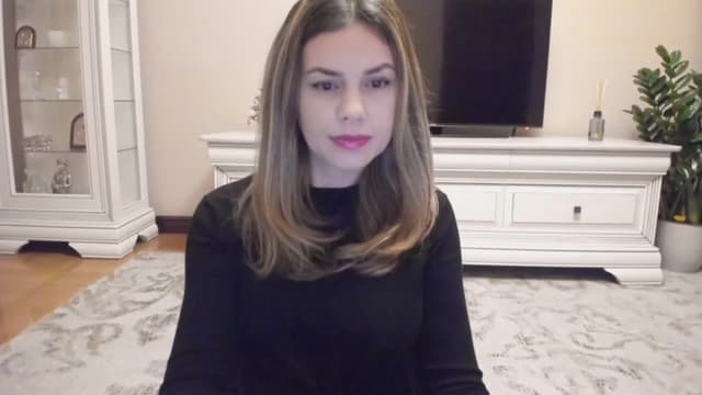 Gallery image thumbnail from Lu126's myfreecams stream on, 12/19/2023, 04:03 image 2 of 20