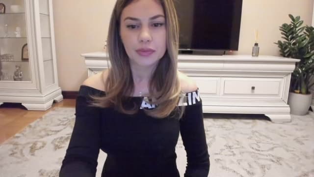 Gallery image thumbnail from Lu126's myfreecams stream on, 12/22/2023, 05:02 image 19 of 20