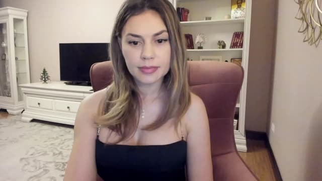 Gallery image thumbnail from Lu126's myfreecams stream on, 01/05/2024, 04:43 image 16 of 20