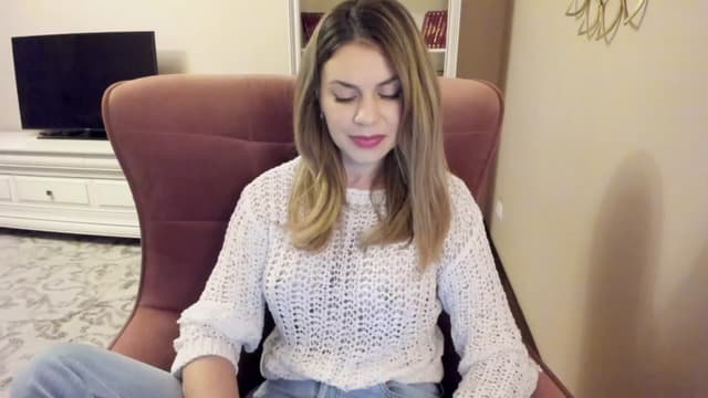 Gallery image thumbnail from Lu126's myfreecams stream on, 03/06/2024, 04:34 image 9 of 20