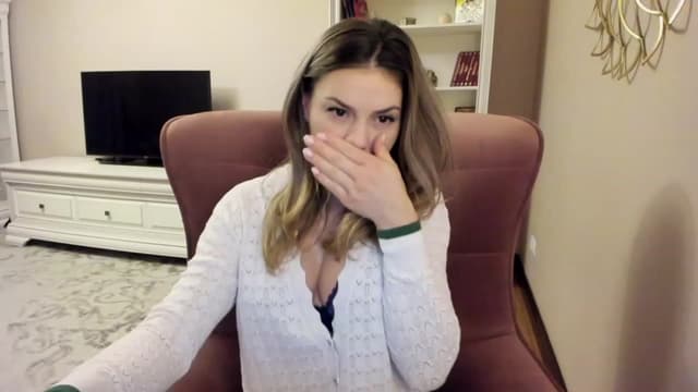 Gallery image thumbnail from Lu126's myfreecams stream on, 03/14/2024, 03:31 image 6 of 20