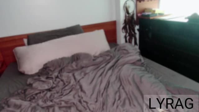 Gallery image thumbnail from LyraG's myfreecams stream on, 04/05/2025, 20:16 image 19 of 20