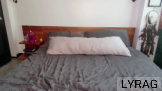 Gallery image thumbnail from LyraG's myfreecams stream on, 05/03/2025, 21:35 image 19 of 20