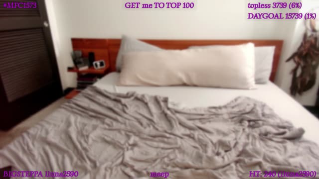 Gallery image thumbnail from LyraG's myfreecams stream on, 02/05/2026, 23:03 image 1 of 20