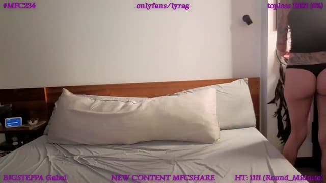 Gallery image thumbnail from LyraG's myfreecams stream on, 07/07/2026, 05:12 image 18 of 20