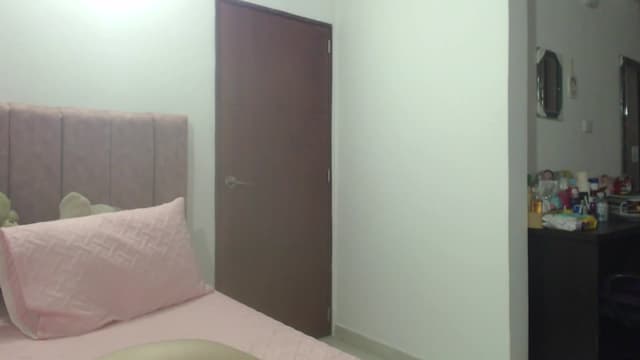Gallery image thumbnail from Mao02's myfreecams stream on, 03/26/2024, 12:43 image 16 of 20