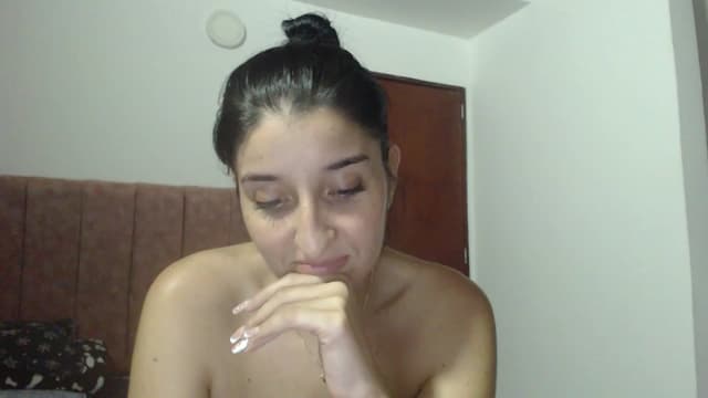 Gallery image thumbnail from Mao02's myfreecams stream on, 04/15/2024, 10:15 image 17 of 20
