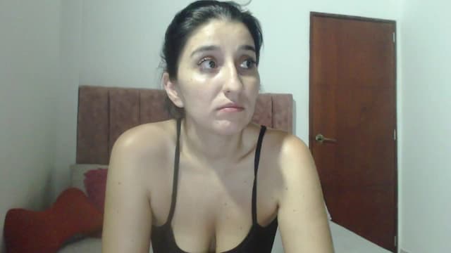 Gallery image thumbnail from Mao02's myfreecams stream on, 04/29/2024, 08:18 image 12 of 20