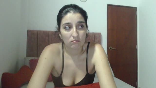 Gallery image thumbnail from Mao02's myfreecams stream on, 04/29/2024, 08:18 image 5 of 20