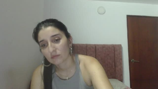 Gallery image thumbnail from Mao02's myfreecams stream on, 05/10/2024, 07:12 image 18 of 20