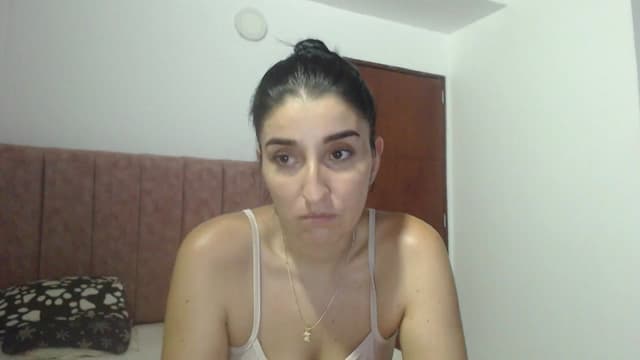Gallery image thumbnail from Mao02's myfreecams stream on, 05/15/2024, 08:38 image 19 of 20