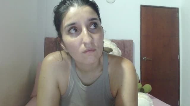 Gallery image thumbnail from Mao02's myfreecams stream on, 06/05/2024, 08:42 image 17 of 20
