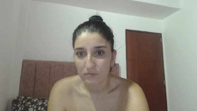 Gallery image thumbnail from Mao02's myfreecams stream on, 06/05/2024, 17:21 image 14 of 20
