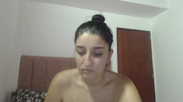 Gallery image thumbnail from Mao02's myfreecams stream on, 06/05/2024, 17:21 image 17 of 20
