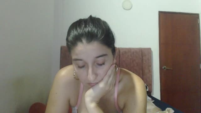 Gallery image thumbnail from Mao02's myfreecams stream on, 10/29/2024, 06:18 image 7 of 20
