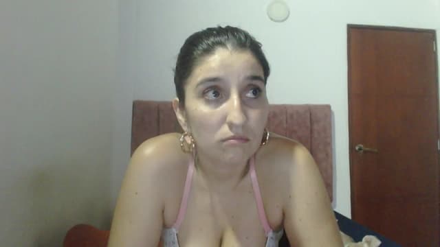 Gallery image thumbnail from Mao02's myfreecams stream on, 10/29/2024, 06:18 image 2 of 20