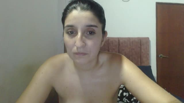 Gallery image thumbnail from Mao02's myfreecams stream on, 12/29/2024, 06:30 image 15 of 20