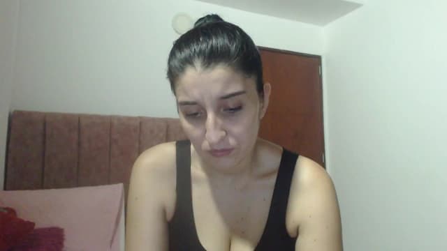 Gallery image thumbnail from Mao02's myfreecams stream on, 02/06/2025, 07:38 image 2 of 20