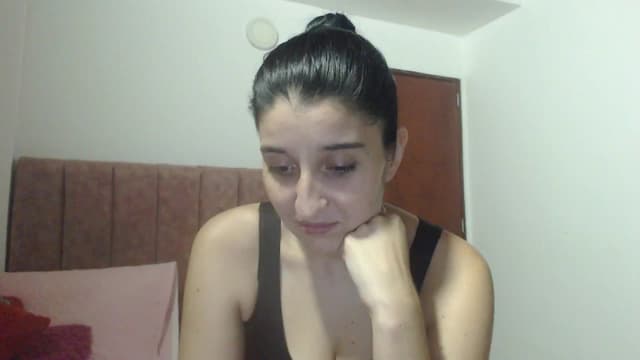 Gallery image thumbnail from Mao02's myfreecams stream on, 02/06/2025, 07:38 image 18 of 20