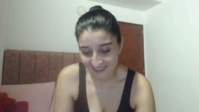 Gallery image thumbnail from Mao02's myfreecams stream on, 02/06/2025, 07:38 image 19 of 20