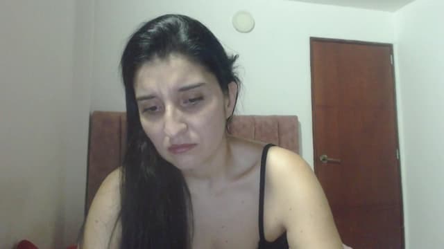 Gallery image thumbnail from Mao02's myfreecams stream on, 02/07/2025, 07:03 image 1 of 20