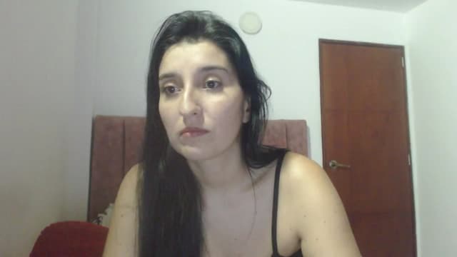 Gallery image thumbnail from Mao02's myfreecams stream on, 02/07/2025, 07:03 image 16 of 20