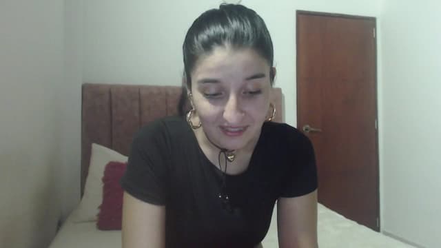 Gallery image thumbnail from Mao02's myfreecams stream on, 02/17/2025, 03:40 image 14 of 20