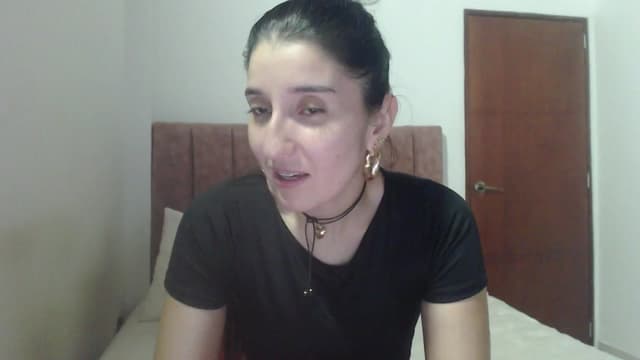 Gallery image thumbnail from Mao02's myfreecams stream on, 02/17/2025, 04:08 image 15 of 20