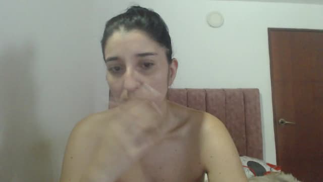 Gallery image thumbnail from Mao02's myfreecams stream on, 03/22/2025, 15:26 image 9 of 20