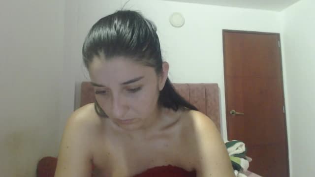 Gallery image thumbnail from Mao02's myfreecams stream on, 04/06/2025, 13:49 image 4 of 20