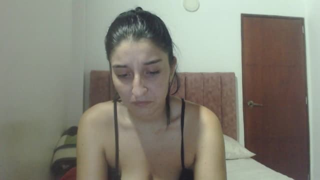 Gallery image thumbnail from Mao02's myfreecams stream on, 04/07/2025, 02:33 image 17 of 20