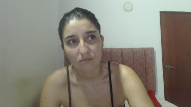 Gallery image thumbnail from Mao02's myfreecams stream on, 04/07/2025, 12:08 image 19 of 20