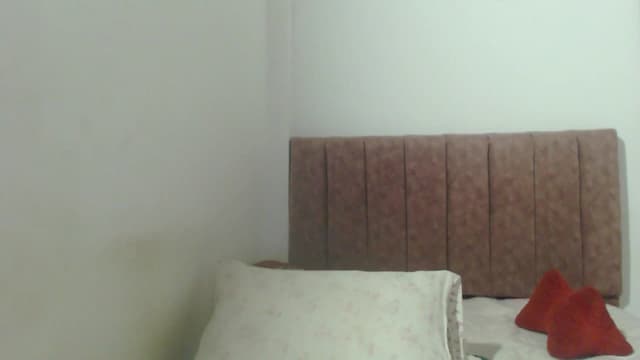 Gallery image thumbnail from Mao02's myfreecams stream on, 04/07/2025, 12:08 image 13 of 20