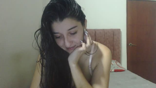 Gallery image thumbnail from Mao02's myfreecams stream on, 04/13/2025, 01:11 image 14 of 20