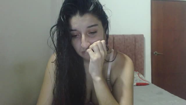 Gallery image thumbnail from Mao02's myfreecams stream on, 04/13/2025, 01:11 image 13 of 20