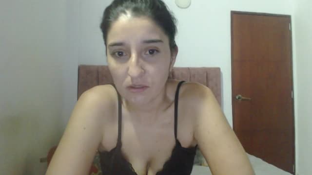 Gallery image thumbnail from Mao02's myfreecams stream on, 04/15/2025, 13:36 image 6 of 20