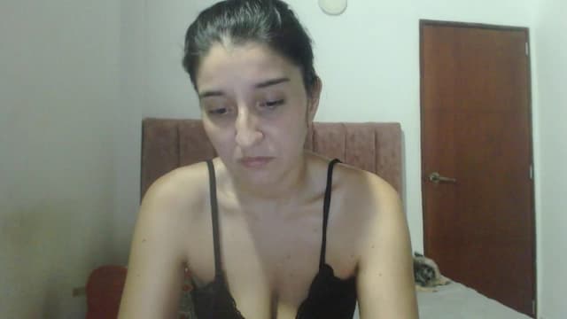 Gallery image thumbnail from Mao02's myfreecams stream on, 04/15/2025, 13:36 image 13 of 20