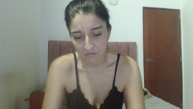 Gallery image thumbnail from Mao02's myfreecams stream on, 04/15/2025, 13:36 image 1 of 20
